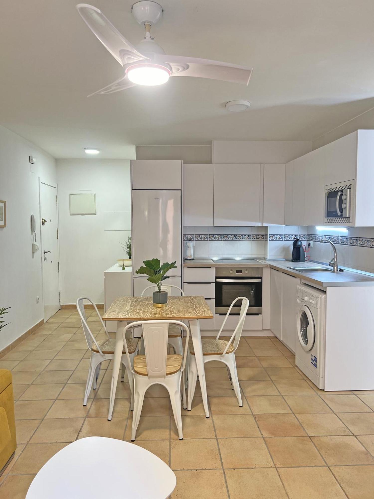 Puro Centro. 500M Del Mar. A/C Apartment อาลิกันเต ภายนอก รูปภาพ